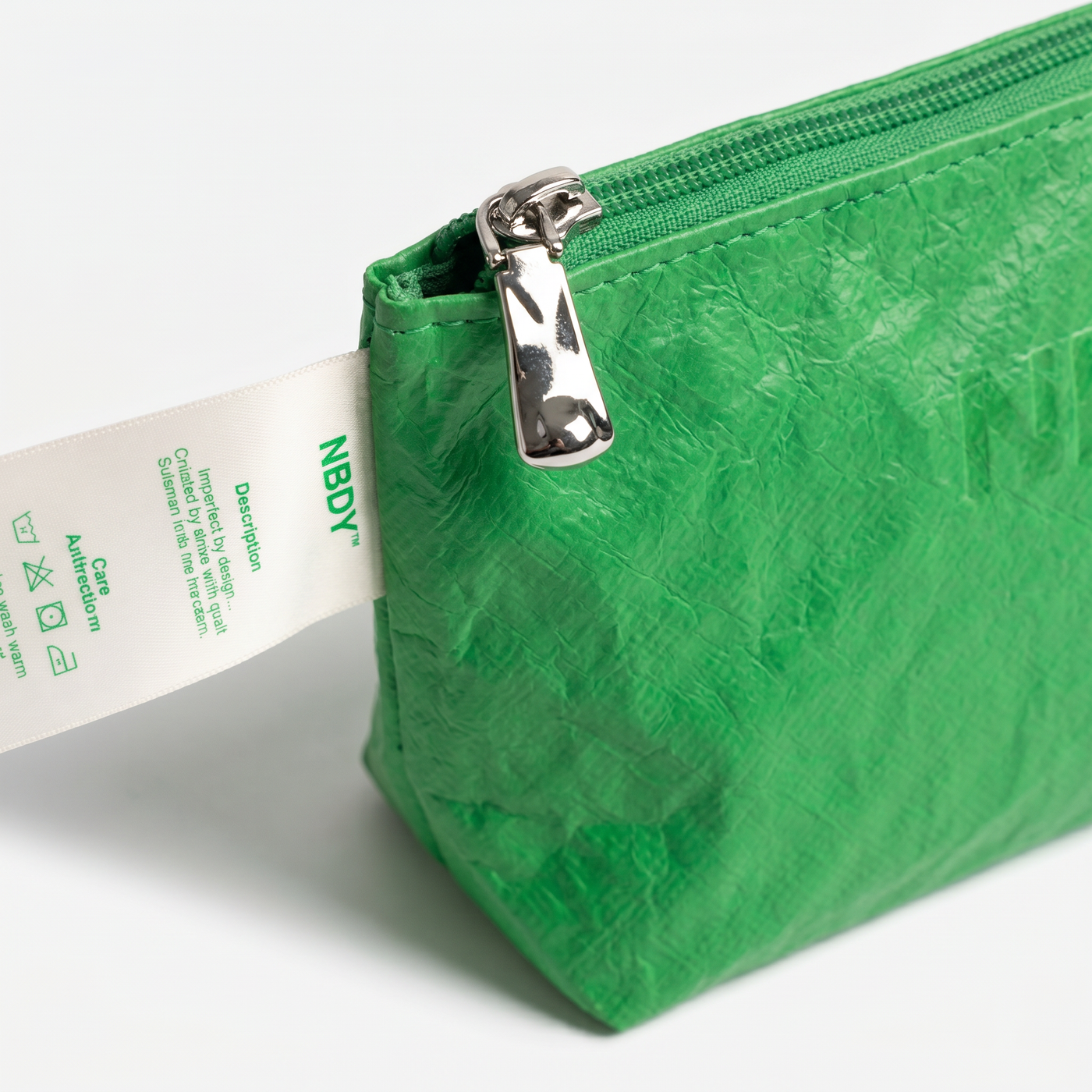 NBDY ESSENTIALS POUCH